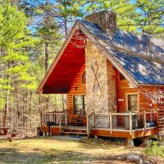 Adirondack Mountain Cabin with Hot Tub, Near Whiteface, Lake Placid, Fire Pit, Game Rm