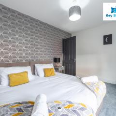 Five Bedroom Spacious Modern House By Keysleeps Short Lets Workington Lake District Beach