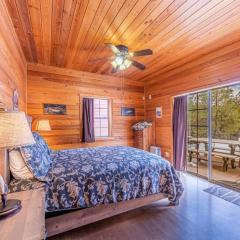 Cabin #5 Black Bear - Pet Friendly - Sleeps 6 - Playground & Game Room