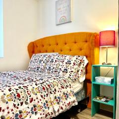 Micro Studio Apartment in University District- 10 mins walk to University of WA