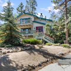 Lakeview Haven - Large cabin with game room close to the lake!