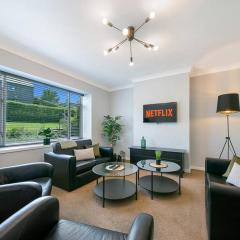 Faulds Crescent Lodge ✪ Grampian Lettings Ltd