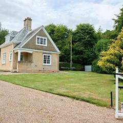 Secluded holiday cottage near the Wolds Way