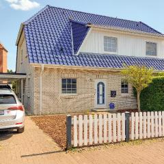 Lovely Home In Arendsee With Kitchen