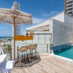 Boutique Villa with Rooftop Pool