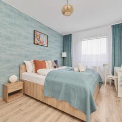 Family Apartment Kamienna with Balcony 1,5 km to Wroclavia by Noclegi Renters