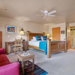 Adobe Hacienda- Sedona Suite apts