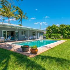 Vibrant Pool Home! Kayak, Firepit & Playground!