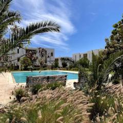 Luxurious Golf & Sea View Beach Apartment with Pool Access - Tamourrit, Taghazout Bay