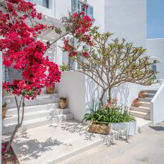 Anita Rooms & Suites Milos