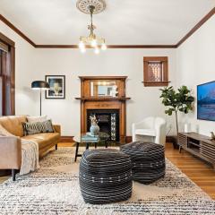 Chic Victorian Manor - Sleeps 12 - Congress Park