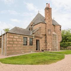 Holly Leaf Cottage - Drum Castle Estate