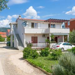 Apartments with parking space Kastel Stafilic, Kastela - 20843