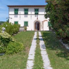 Villa Castel del Monte