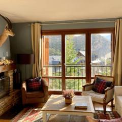 Elegante apartamento en Escarrilla con vistas al valle