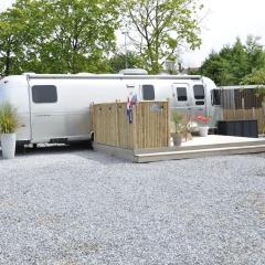 Airstream Retro USA caravan