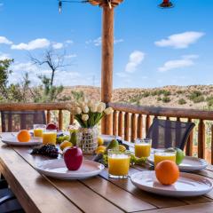 Hillside Haven Retreat - A Placitas Irvie Home