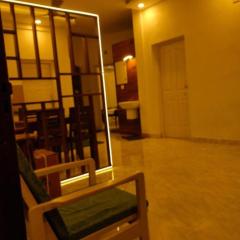 Royal Square Guest Rooms