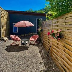 Petite maison au calme avec jardin clôturé les animaux bienvenue