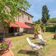 Stunning Apartment In Monteroni Darbia With Kitchen