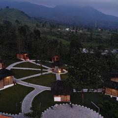 Villa Kahuripan Smart Hill Camp
