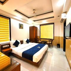 Hotel The Daanish Residency - Karol Bagh