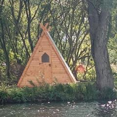 Teeny Tiny Tipi lakeside pod