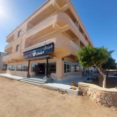 Delmon Hotel