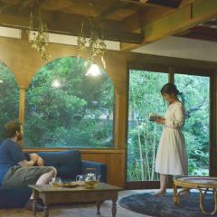 野窓 Nomadノマド Tsuwano GuestHouse & Cafe Lounge