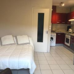 Charmant studio situé à proximité des thermes 30