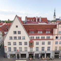 Old Town - Hall Square Apartment