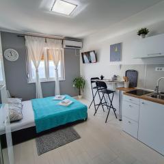 Studio apartman Luna