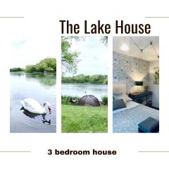 The Lake House, Woking
