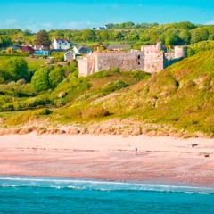 Manorbier Castle Inn Sunset Room