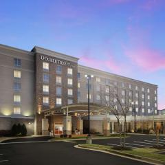 DoubleTree Richmond Airport