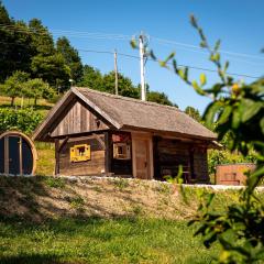 Glamping Paradise Škatlar