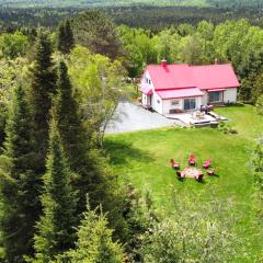 Villa au toit rouge - Massif du Sud