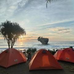 fardan Tenda camping madasari