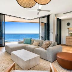 Absolute Beachfront Luxury Apartment