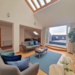 Weekly & Monthly stays in Penthouse for Contractors or Leisure Single or Superking beds available