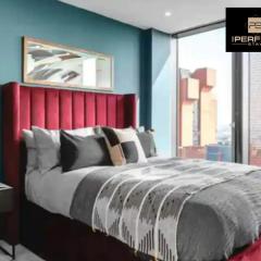 The Mercian Luxury Apartments Birmingham City Centre - Your Perfect Stay Apart hotels- 24 Hour Gym Rooftop Terrace Cinema Room