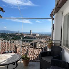 Attico con terrazzo panoramico a 200 mt dal Duomo