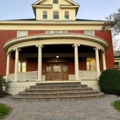 Oakridge House. Spacious and historic home in downtown Ironton, Ohio.