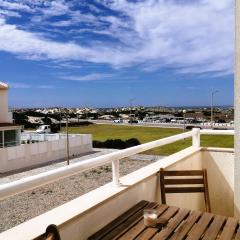 Nalu House Baleal - by the beach