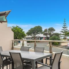 Byron Bay Accom - Pipis Apartment 2 - 2/2 Fletcher