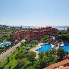 Sea View Penthouse Apartment with Hot Tub - Casa Bella Vista, Buenas Noches , Estepona