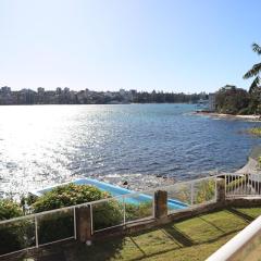 Waterfront on Manly Harbour