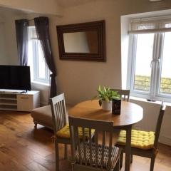 Central Teignmouth - sleeps 4 - Pets Allowed
