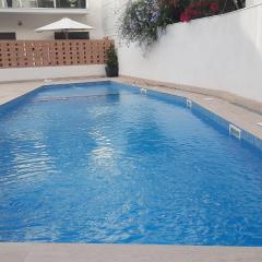 Nuevo con Piscina en el centro y cerca de la playa