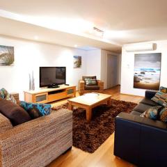 Apt 8 'Aquilla' @ Bay View Centro, Dunsborough